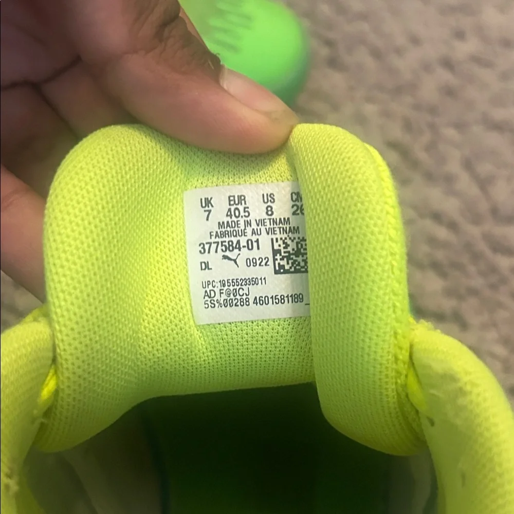 Puma Neon Green Sneakers - Picture 4 of 7